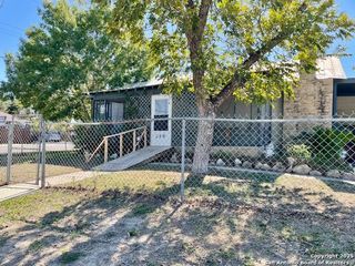 240 Sligo, San Antonio, TX 78223