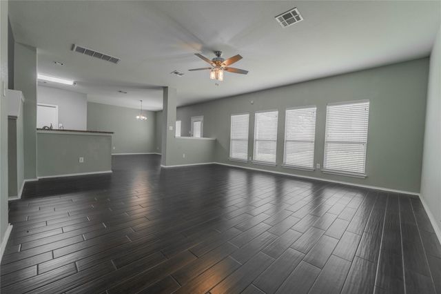 1333 Rainbow Parke DR, Round Rock, TX 78665