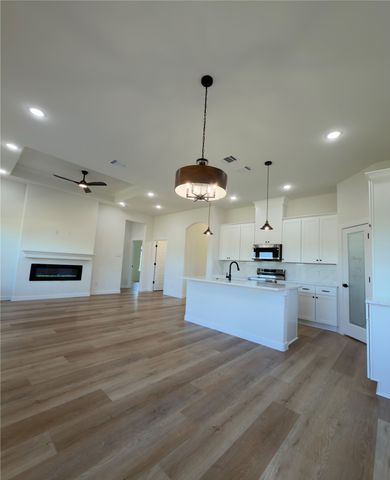 3414 Brazos River Drive, Granbury, TX 76048