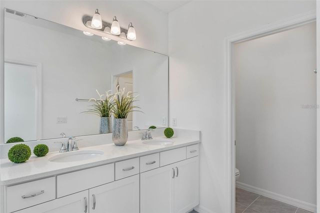 15605 JUNGLE ALLEY, Winter Garden, FL 34787