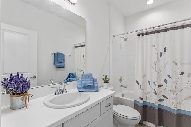 15605 JUNGLE ALLEY, Winter Garden, FL 34787