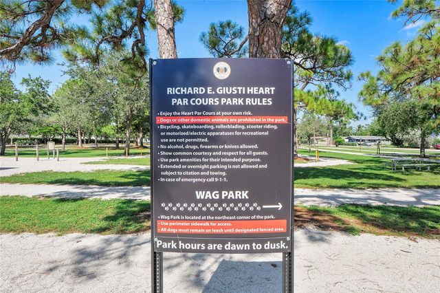 617 NE 38th Street, Oakland Park, FL 33334