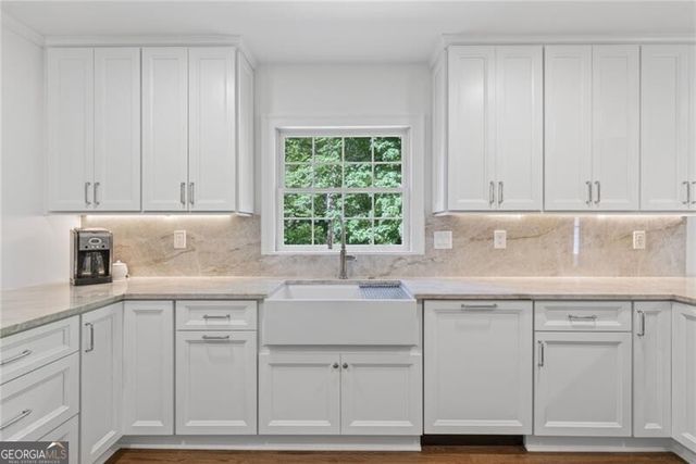 4310 Conway Valley Court NW, Atlanta, GA 30327