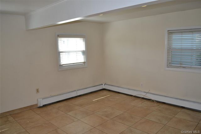 516 Long Beach Road, Island Park, NY 11558