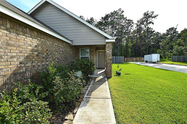 2244 Raider Drive, Conroe, TX 77301