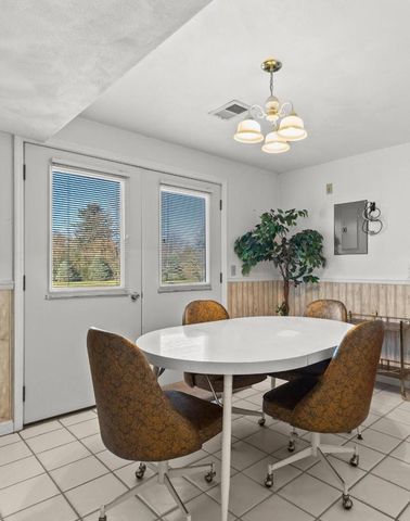 W4776 Potter ROAD, Elkhorn, WI 53121