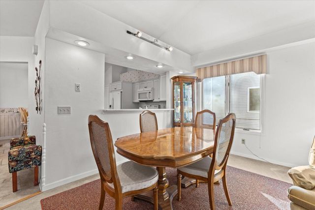 W4776 Potter ROAD, Elkhorn, WI 53121