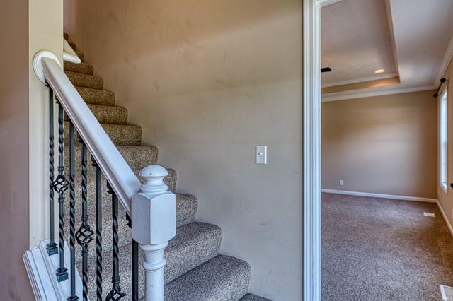 3749 Arbor Pointe Drive, Newburgh, IN 47630