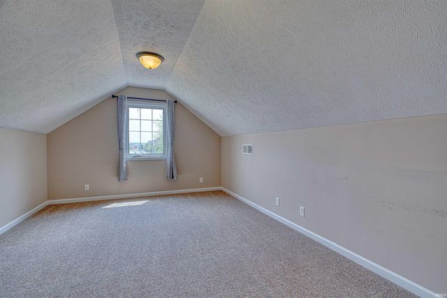 3749 Arbor Pointe Drive, Newburgh, IN 47630