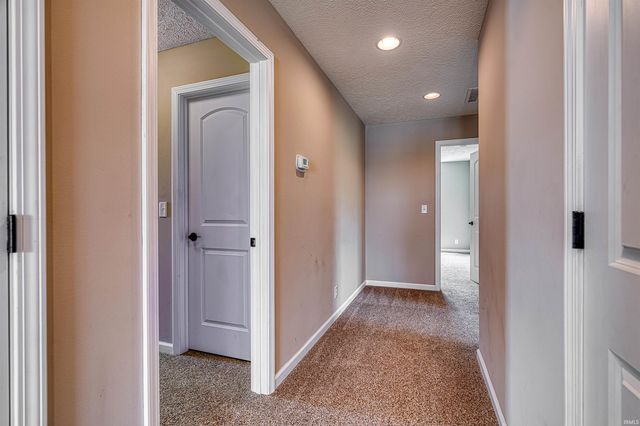 3749 Arbor Pointe Drive, Newburgh, IN 47630