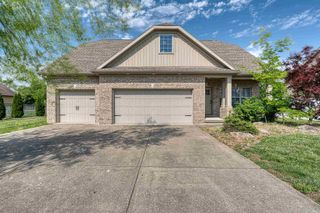 3749 Arbor Pointe Drive, Newburgh, IN 47630