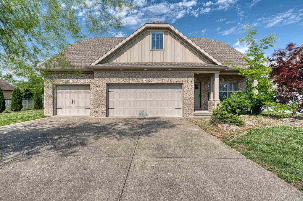 3749 Arbor Pointe Drive, Newburgh, IN 47630