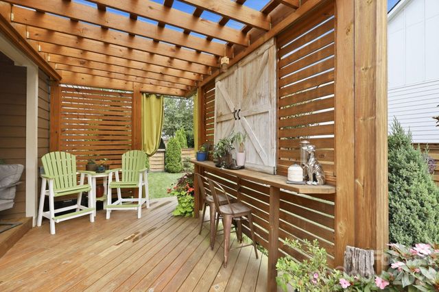 25 Linn Garden Lane, Swannanoa, NC 28778