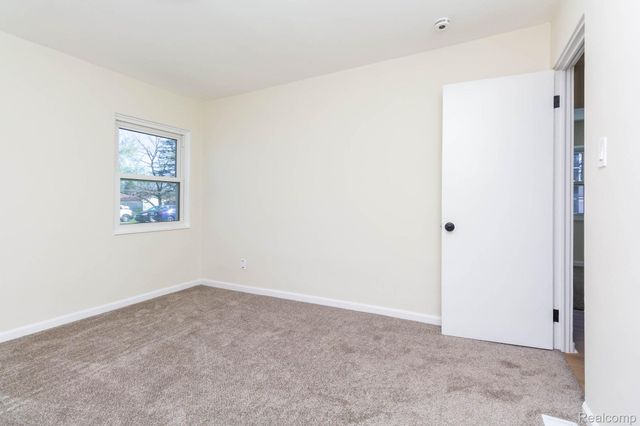 36777 Mulberry Street, Clinton Charter Township, MI 48035