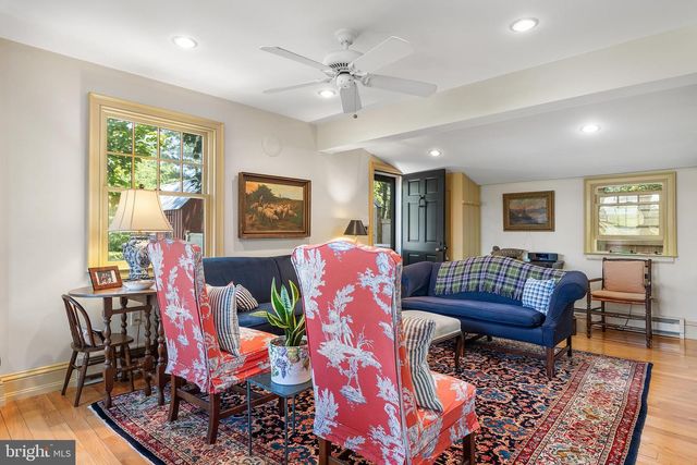 114 FRONT ST, Crumpton, MD 21628