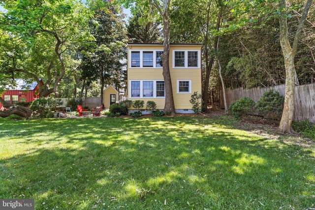 114 FRONT ST, Crumpton, MD 21628