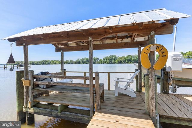 114 FRONT ST, Crumpton, MD 21628