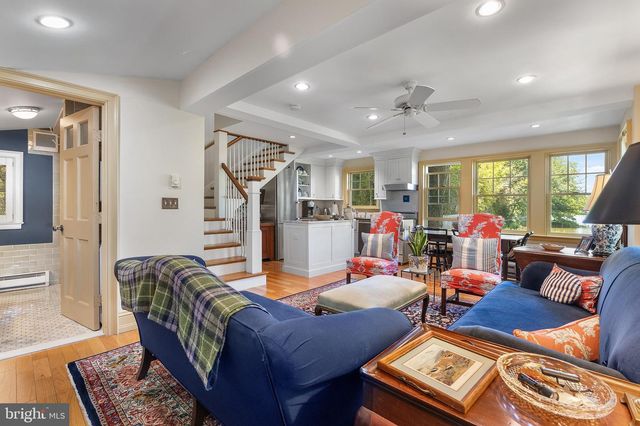 114 FRONT ST, Crumpton, MD 21628