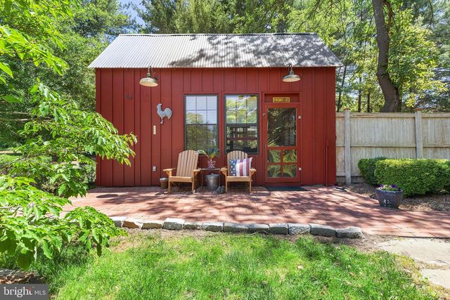 114 FRONT ST, Crumpton, MD 21628