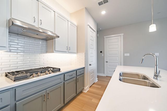 10916 Brambling Wood Drive, Houston, TX 77043