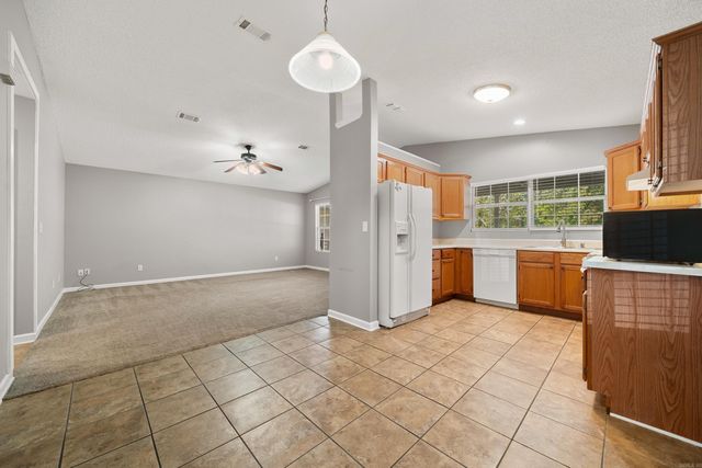 207 Kleinshore Road, Hot Springs, AR 71913