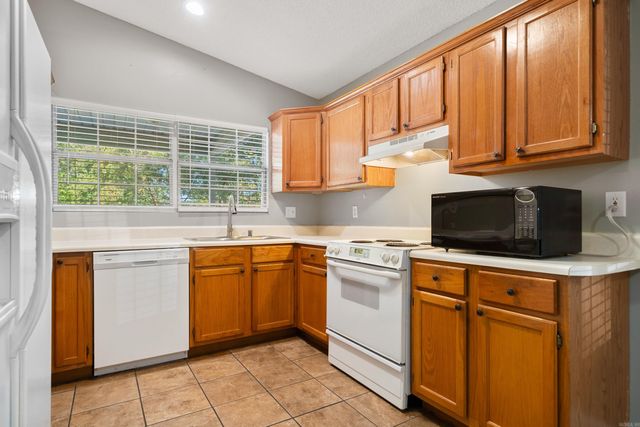 207 Kleinshore Road, Hot Springs, AR 71913