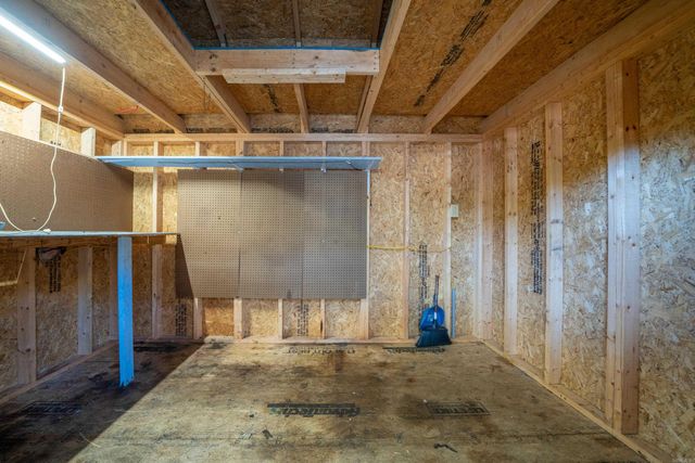 207 Kleinshore Road, Hot Springs, AR 71913