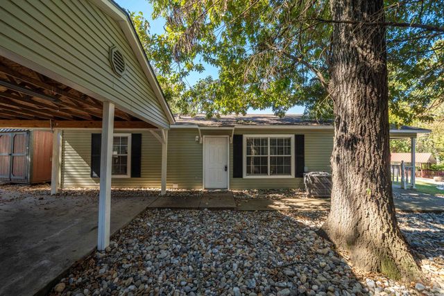 207 Kleinshore Road, Hot Springs, AR 71913