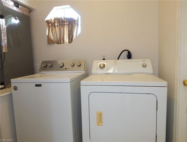 135 SE 29th ST, Cape Coral, FL 33904