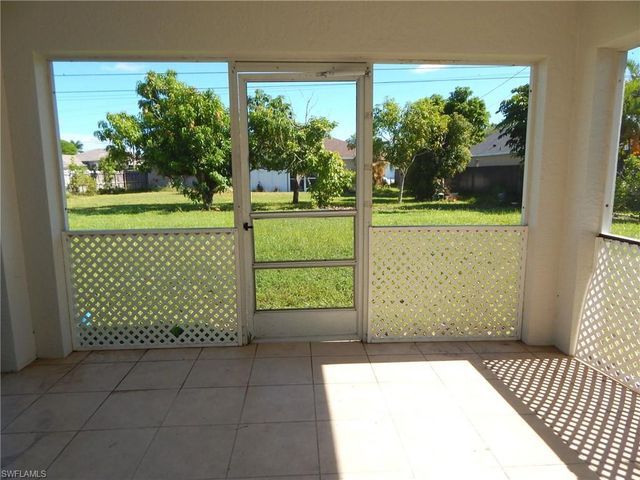 135 SE 29th ST, Cape Coral, FL 33904