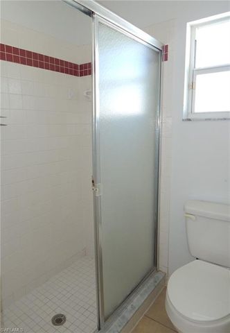 135 SE 29th ST, Cape Coral, FL 33904