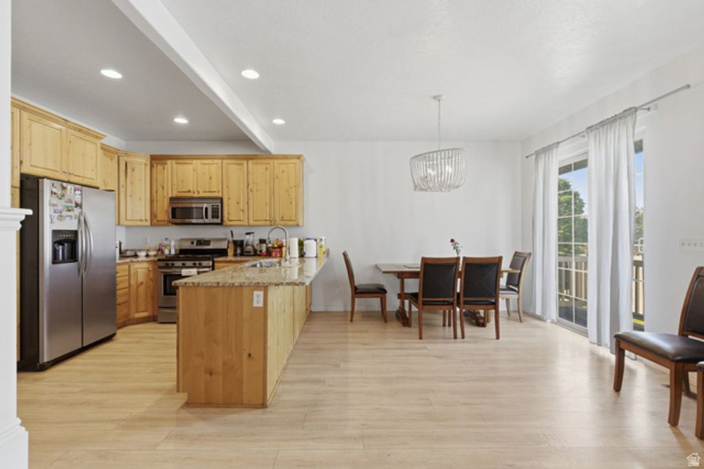 Image 7 of property listing at 1158 W 1580 N, Orem, UT 84057