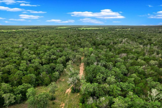 TBD Tracts 12-13 High Crossing RD, Smithville, TX 78957