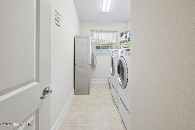 2230 SNOWCREEK Court, Jacksonville, FL 32221