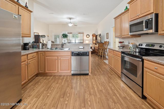 2230 SNOWCREEK Court, Jacksonville, FL 32221