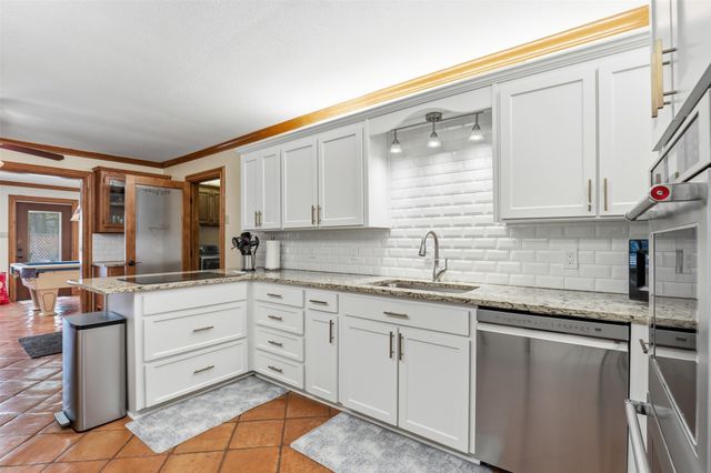 3000 Yucca Road, Willow Park, TX 76087