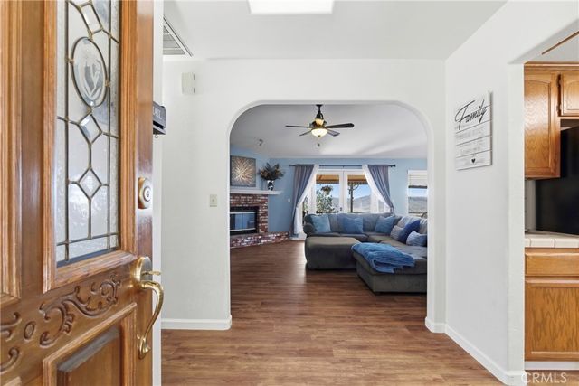 27100 Barkes, Tehachapi, CA 93561