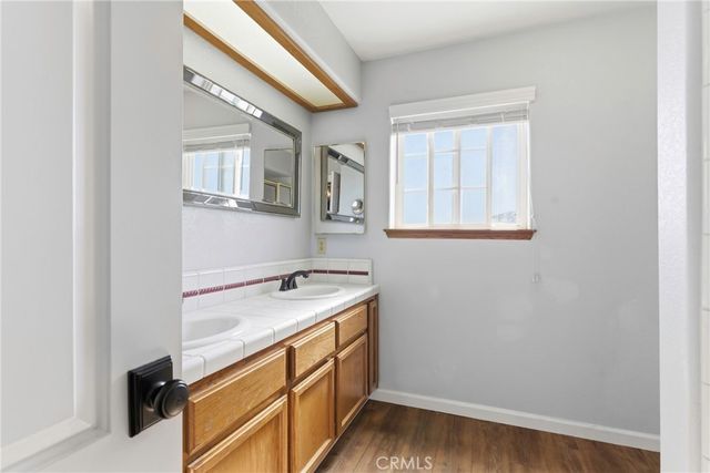 27100 Barkes, Tehachapi, CA 93561
