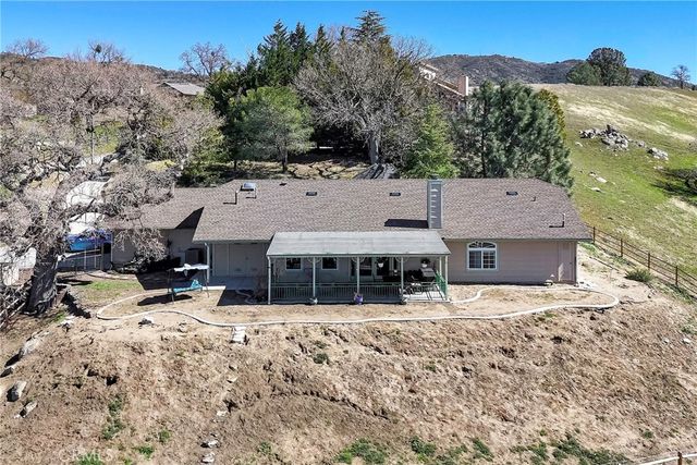 27100 Barkes, Tehachapi, CA 93561