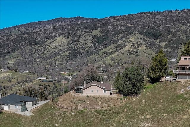 27100 Barkes, Tehachapi, CA 93561