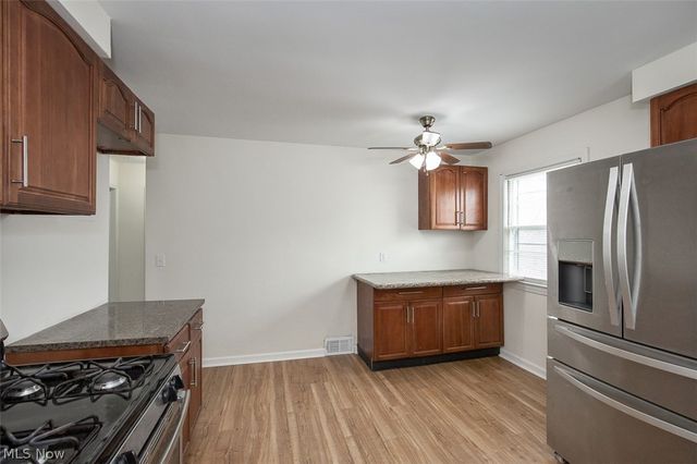 1547 Clermont Road, Cleveland, OH 44110