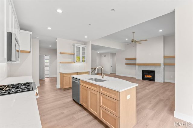 2947 Bluff Ridge Court, Maryville, IL 62062