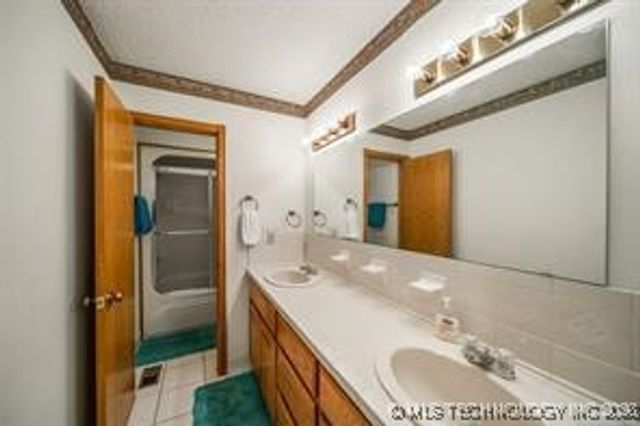 4590 E 480 Road, Pryor, OK 74361