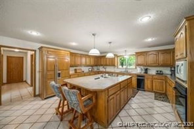 4590 E 480 Road, Pryor, OK 74361