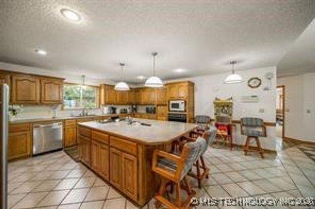 4590 E 480 Road, Pryor, OK 74361