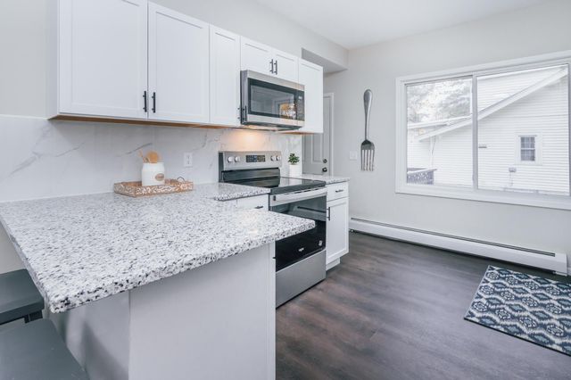 5131 S 36th Avenue S, Minneapolis, MN 55417