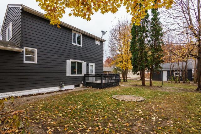 5131 S 36th Avenue S, Minneapolis, MN 55417