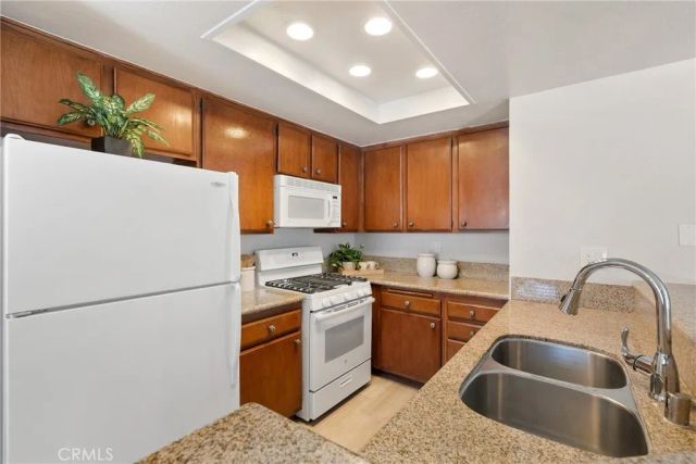 26541 Las Palmas 4, Laguna Hills, CA 92656