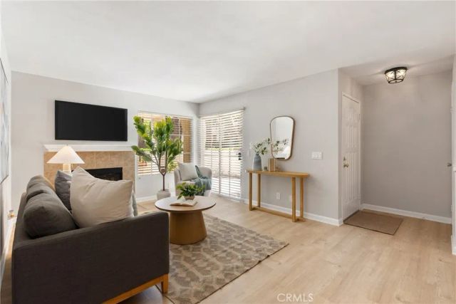26541 Las Palmas 4, Laguna Hills, CA 92656