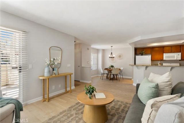 26541 Las Palmas 4, Laguna Hills, CA 92656